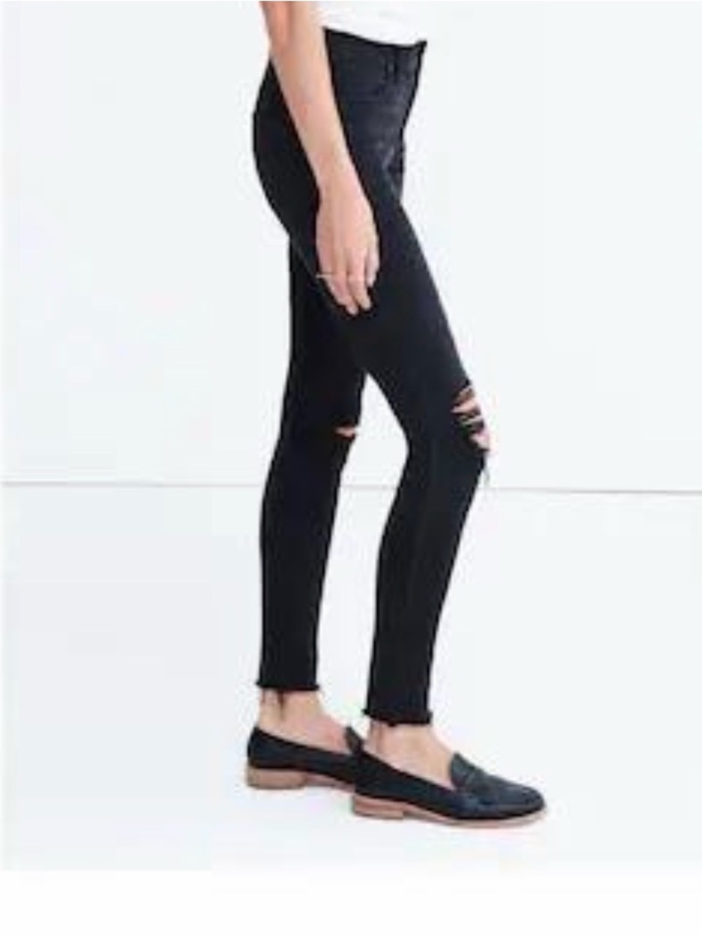 Madewell Women's Charcoal Black Skinny Jeans with Frayed Knee